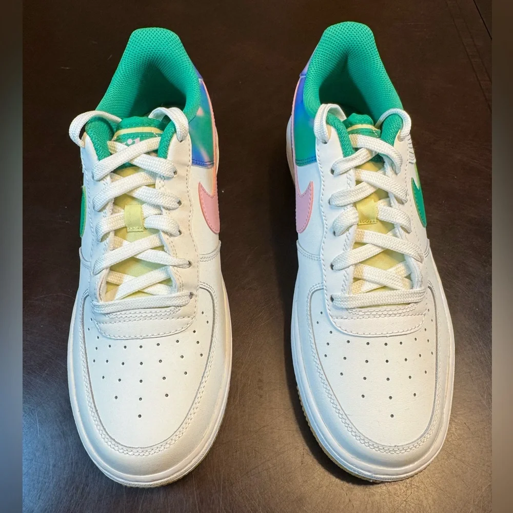 New Nike Air Force 1 Leather Sneaker Pink White Size US 6.5Y